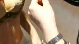 重庆光头强微信约炮百元级别的兼职妹还不错皮肤白嫩大奶贵妇型