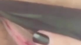 女友吃完水果豆变的好骚，超级主动，下面的水变的超级多