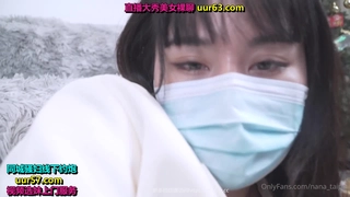 国产TS系列肤白貌美的张思妮和伪娘相互口交后入啪啪