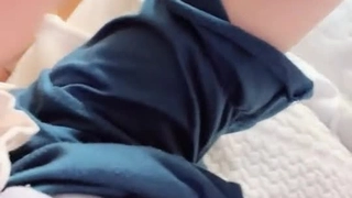 超嫩粉穴短发妹妹！连体网袜自摸！紧致干净小穴，大屌深喉插嘴，69姿势互舔，骑乘位打桩机爆插