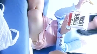 电视家浏览器日本精品一区二区三区在线视频一〔厕拍大神〕潜入女厕偷拍妹子撒尿换内裤
